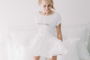 robe-de-mariee-sur-mesure-mariage-paris-toulouse-atelier-swan-courte-love-and-dance-danse