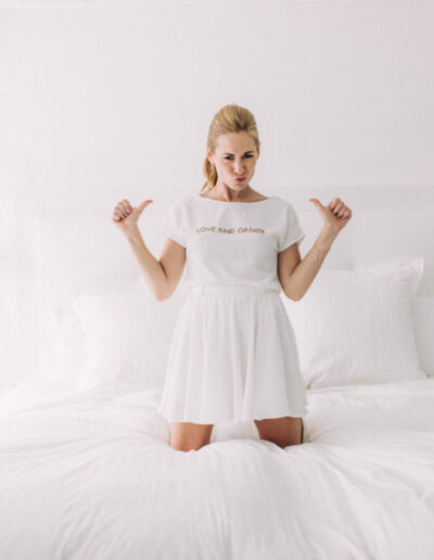 robe-de-mariee-sur-mesure-mariage-paris-toulouse-atelier-swan-courte-love-and-dance-danse