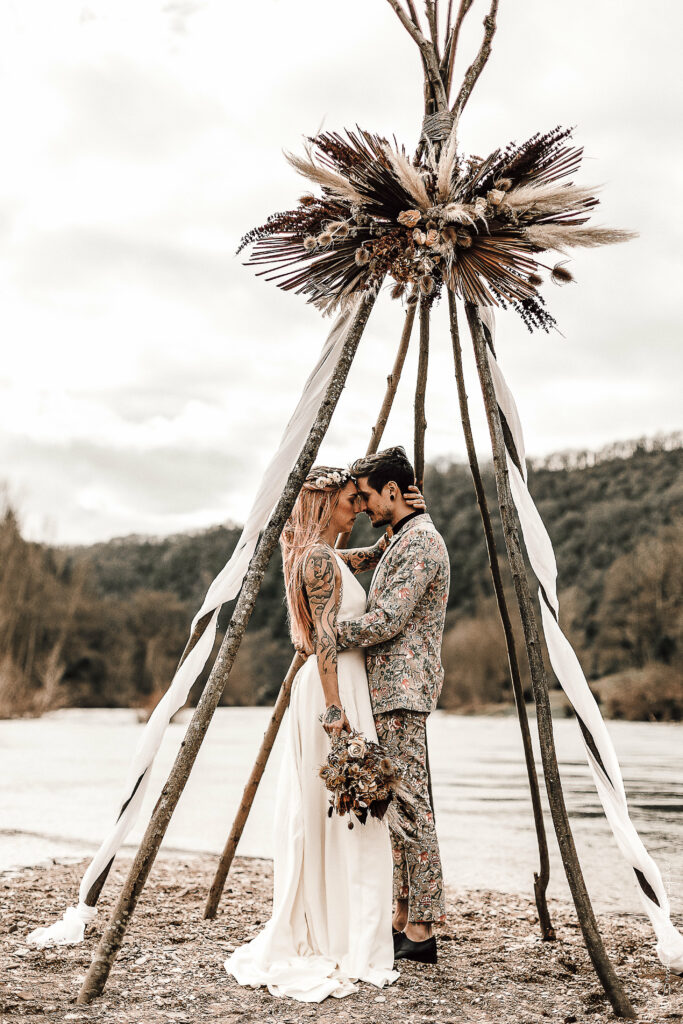 shooting photo folk rock robe de mariée Atelier Swan 