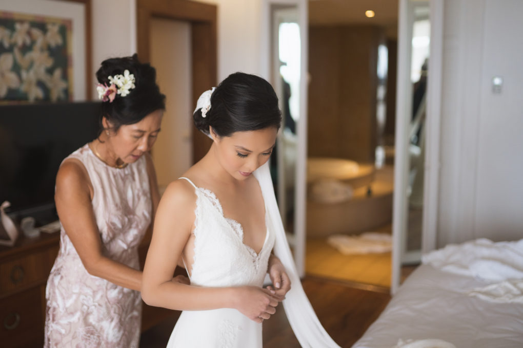 atelier swan robe de mariee rose&plume sur mesure dentelle de calais mariage tahiti